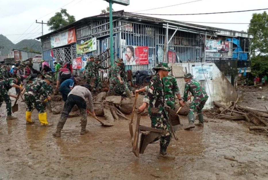 Banjir Bandang Solok Telan Korban Jiwa, Satu Warga Ditemukan Meninggal dan Satu Masih Dicari